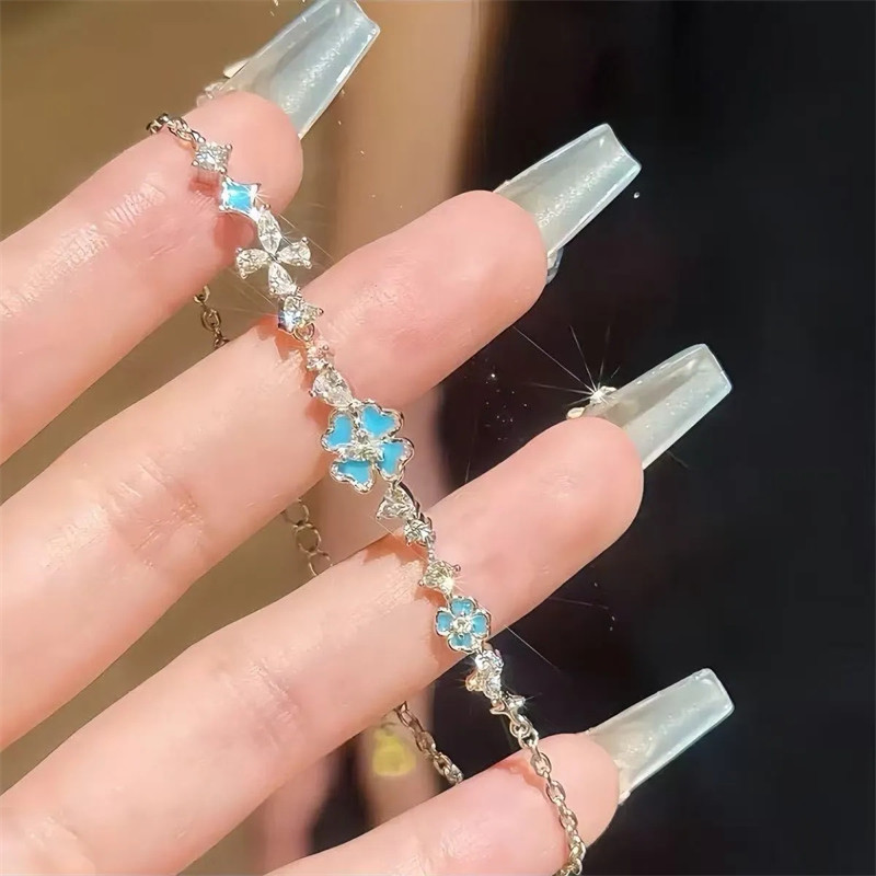 星愿四叶草夜光手链女甜美小众ins风珐琅手饰生日礼物送女友首饰